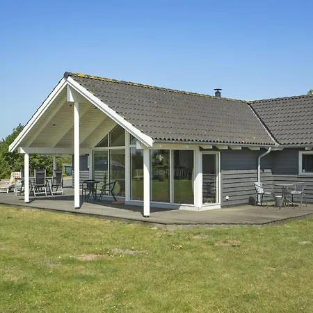 Bolli - 1-1km From The Sea In Lolland- Falster And Mon By Interhome Holiday home *